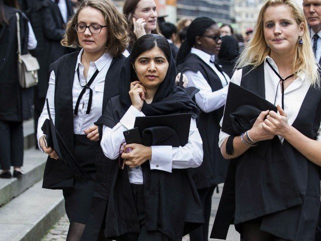 Malala Yousafzai graduates from Oxford