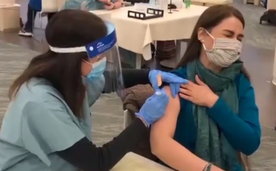 Reema gets her first dose of COVID-19 vaccine