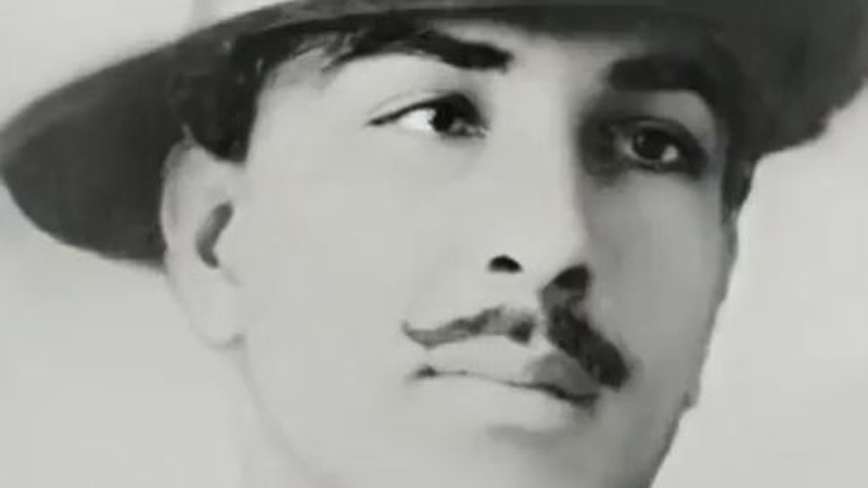 تاریخ کا قرض