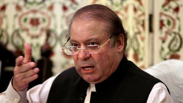 Government blames Nawaz Sharif for PM Khan’s phone hacking