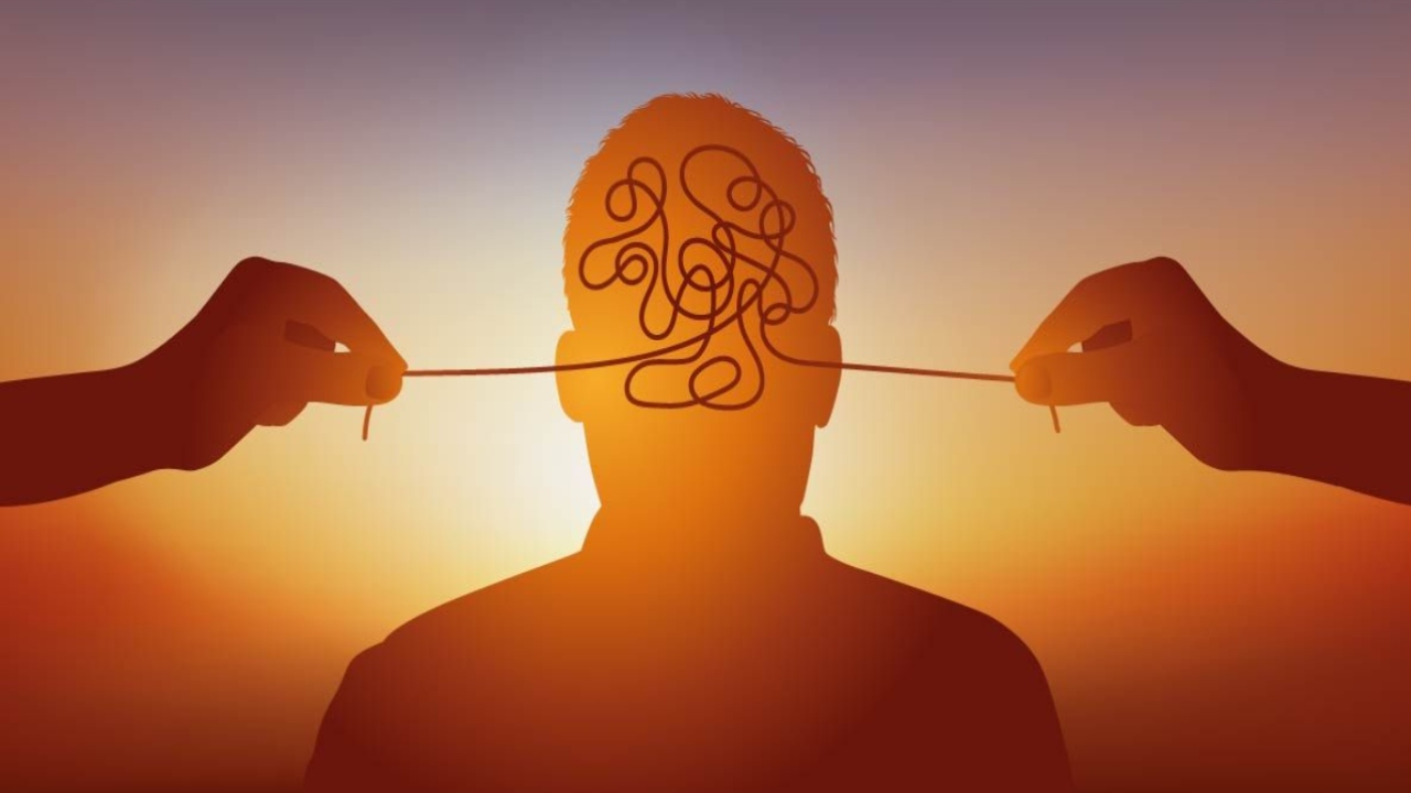 A class nine student attempts suicide, jumps off school building in Lahore, severely injured