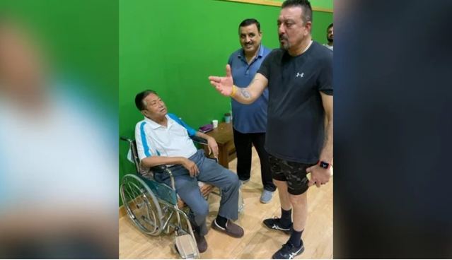 Did Gen Pervez Musharraf meet Indian actor Sanjay Dutt?