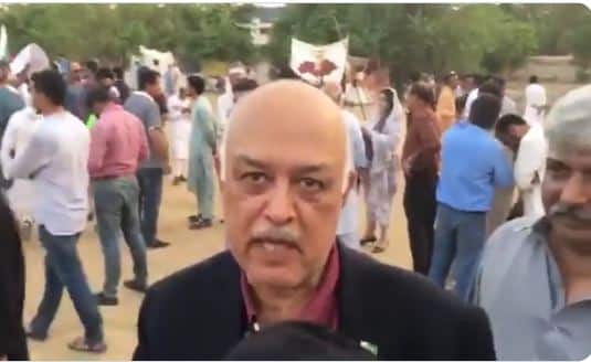 ‘Tum apnay janazay ka bandobast karo’: Retired general gives life threats to journalist for asking a question