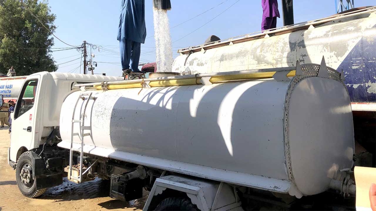 Islamabad residents paying up to Rs5,000 for private water tankers