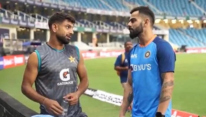 Video: Virat Kohli gives Haris Rauf a special gift