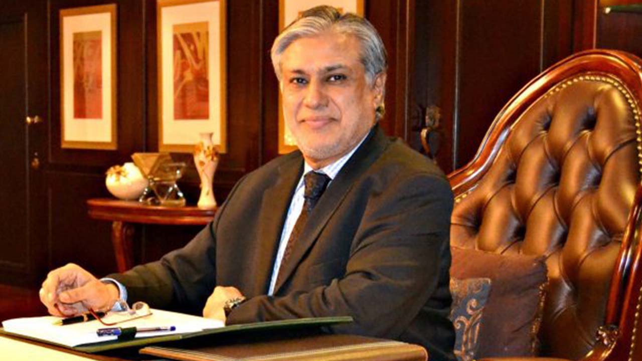 Approaching Paris Club for funds would be my last resort: Ishaq Dar