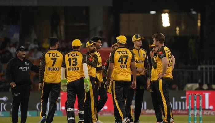 Islamabad united peshawar Zalmi