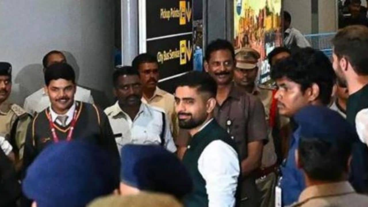 Pakistani team’s wholesome welcome in India is winning the internet