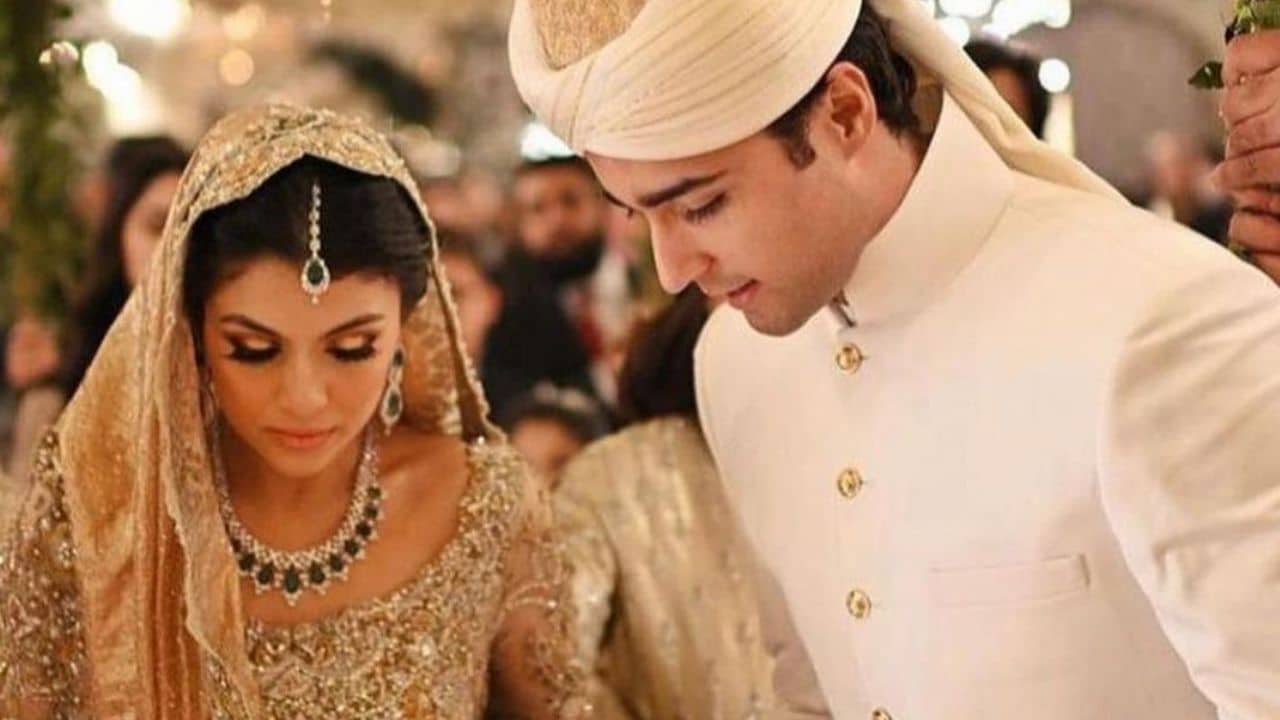 Junaid Safdar and wife Ayesha part ways amicably