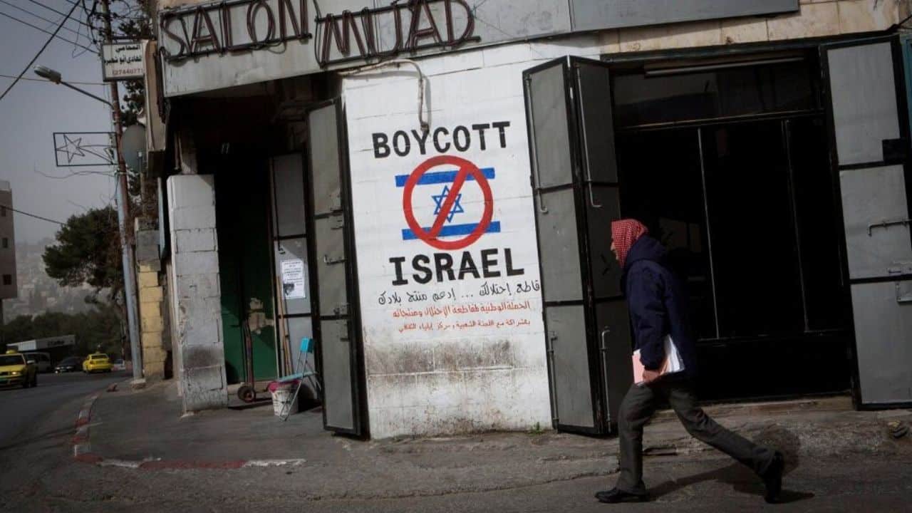 How many Pakistanis are boycotting Israeli products? New reports shed light