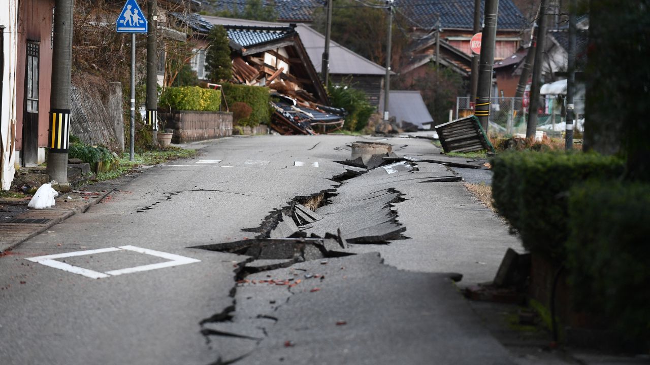 Japan quake death toll rises to 92, missing 242