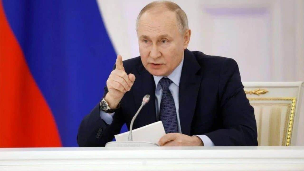 Putin Says Russia Will ‘Intensify’ Attacks on Ukraine