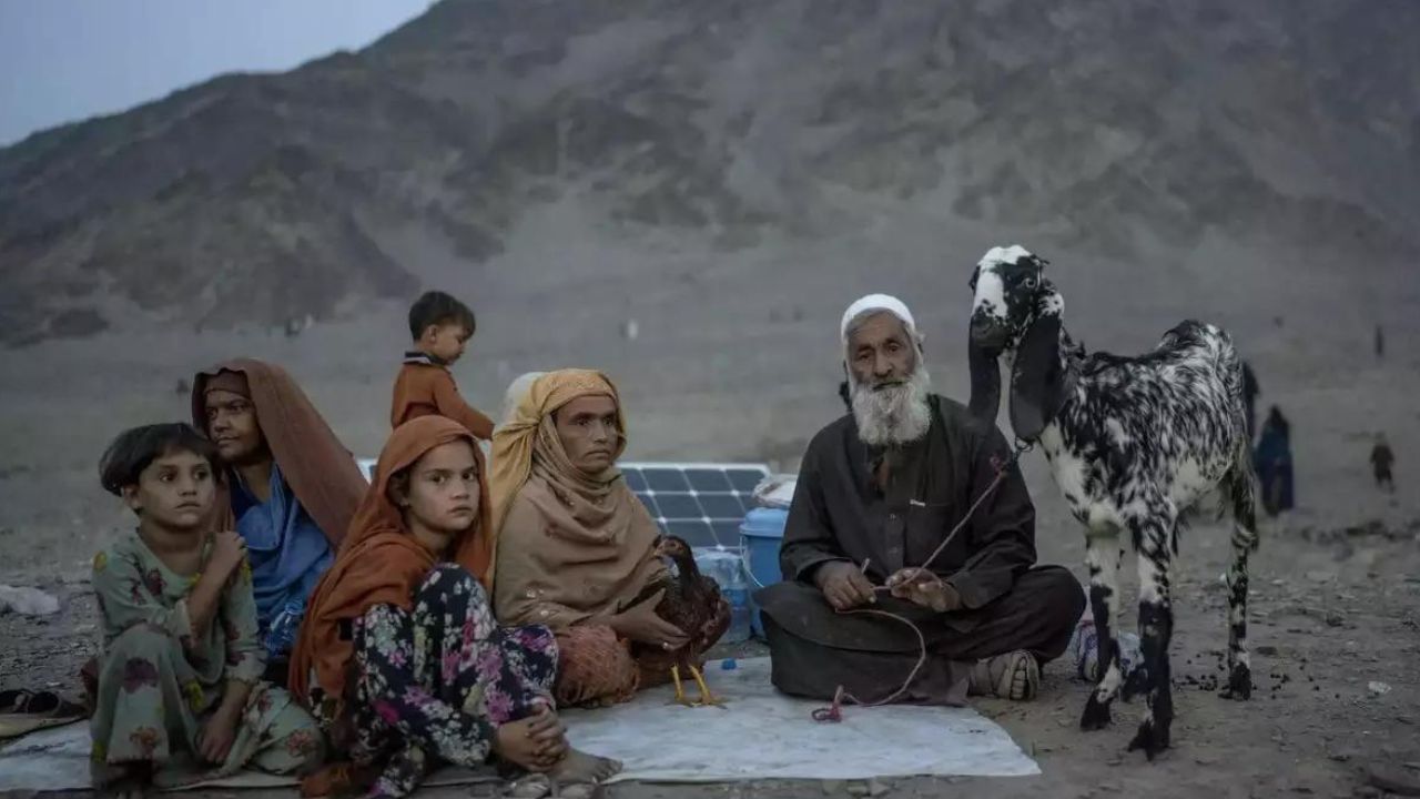 More than half a million Afghans return from Pakistan
