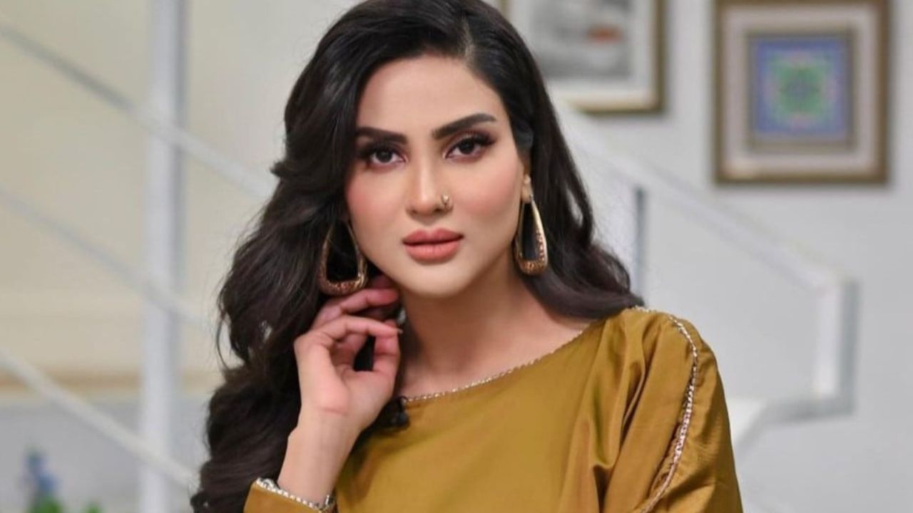 Fiza Ali becomes emotional talking about the loss of her mother