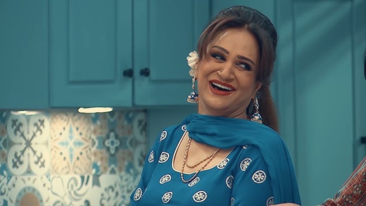 Bushra Ansari goes digital, launching YouTube channel in Ramzan