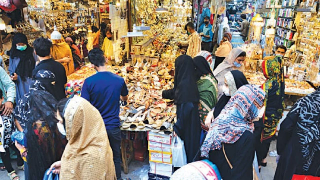 Government announces four-day long Eid holidays