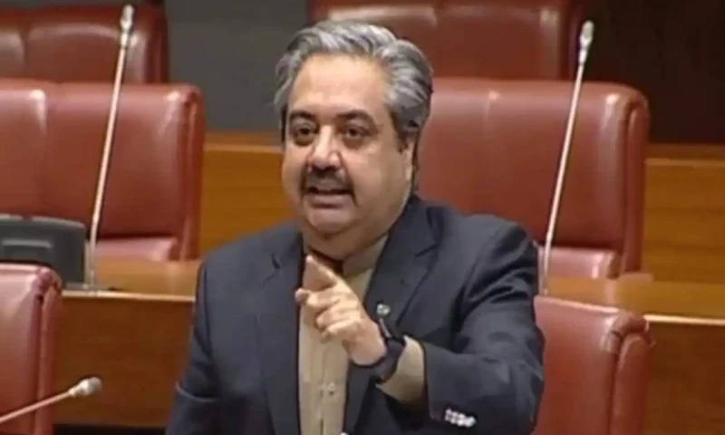 Former senator Hidayatullah Khan killed with four others lin Bajaur IED blast