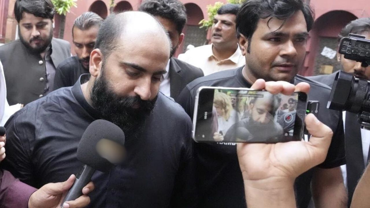 Court acquits man charged with sparking UK riots