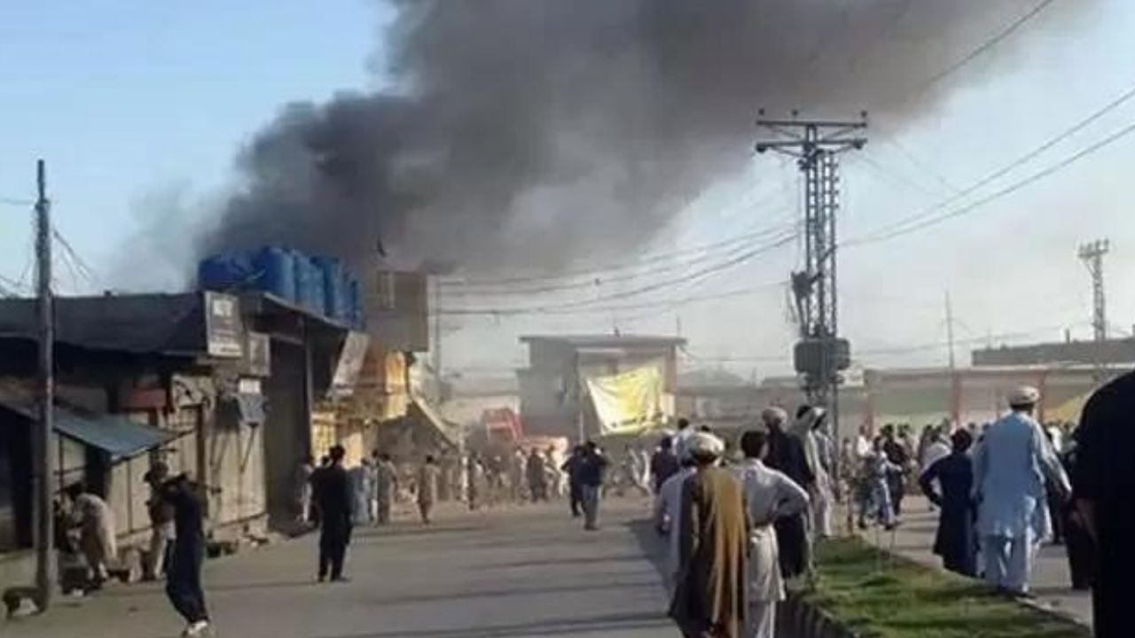 Schools shut down as Kurram tribal clashes continue