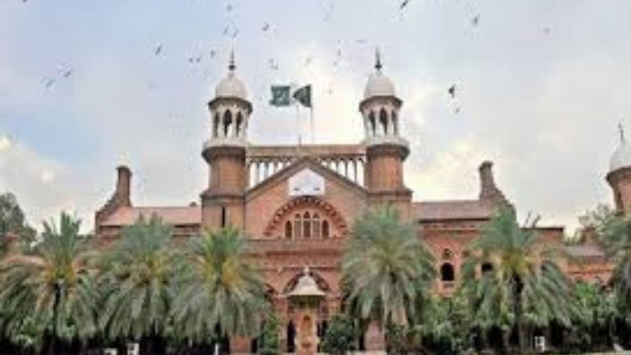 No men allowed near female students in schools, colleges: Lahore High Court